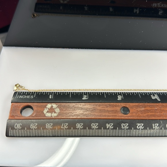 14KT Gold Akoya Pearls Necklace & Pearl Earrings Set - Picture 10 of 11